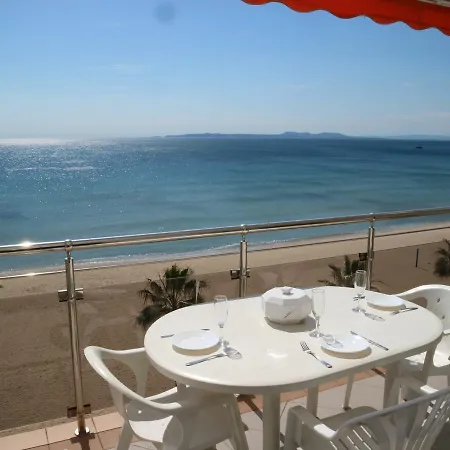 Apartment Europa 52 *