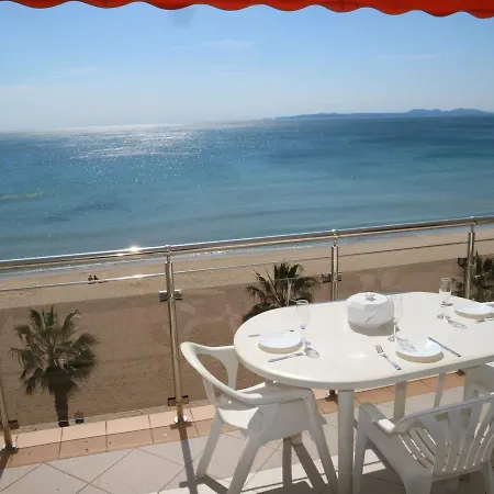 Apartment Europa 52 *